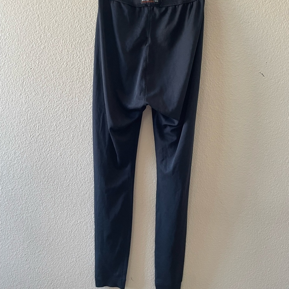 Patagonia Capilene Solid Black Base Layer/ Small - image 5